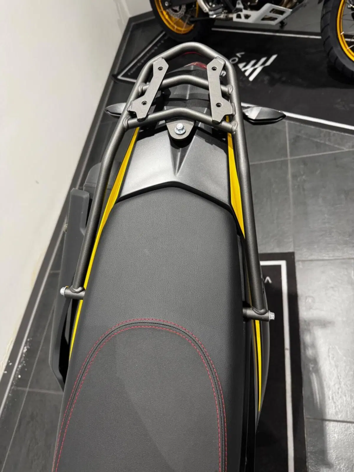Voge 300 GY Rally (2022) (7)