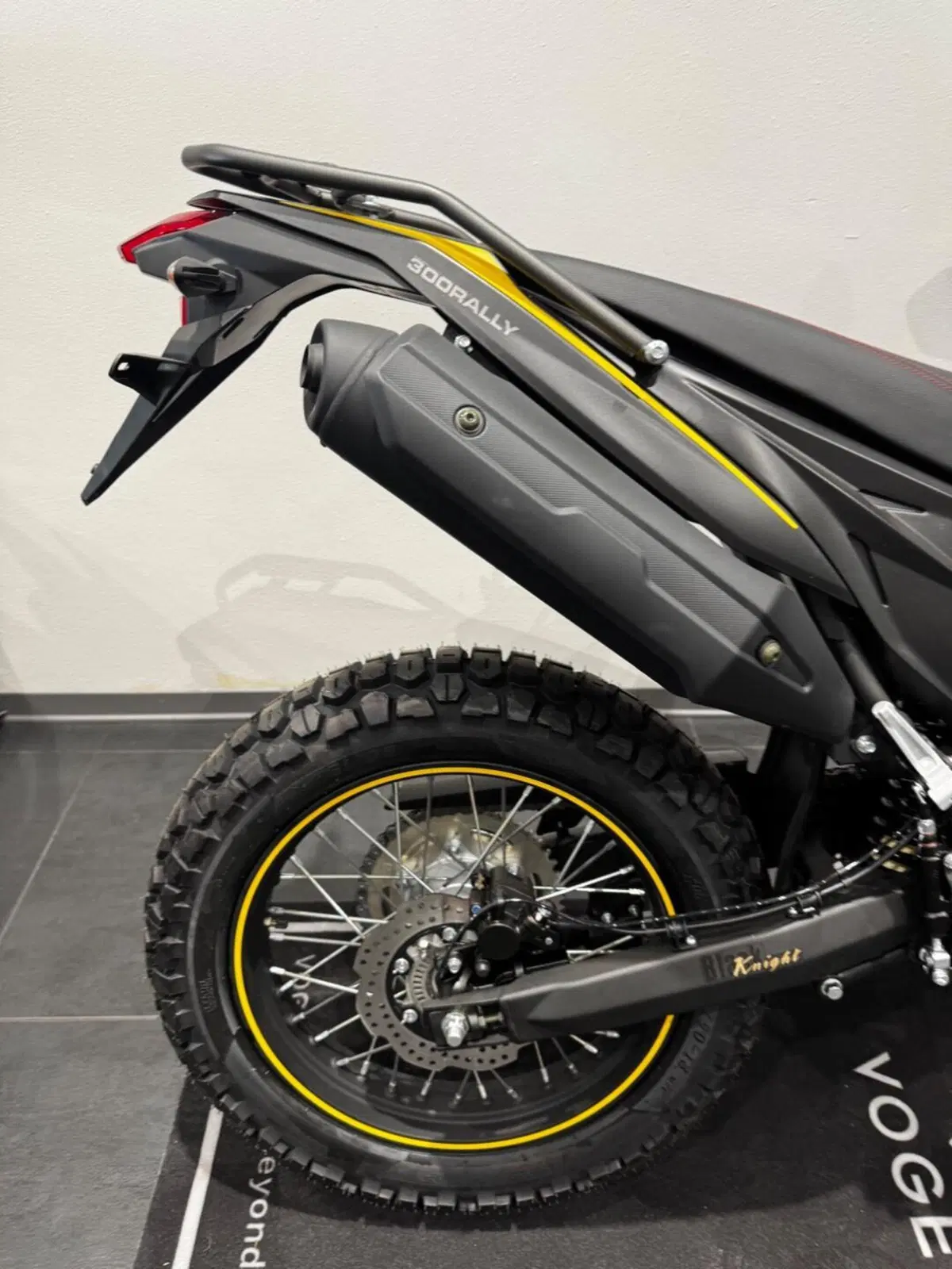 Voge 300 GY Rally (2022) (12)