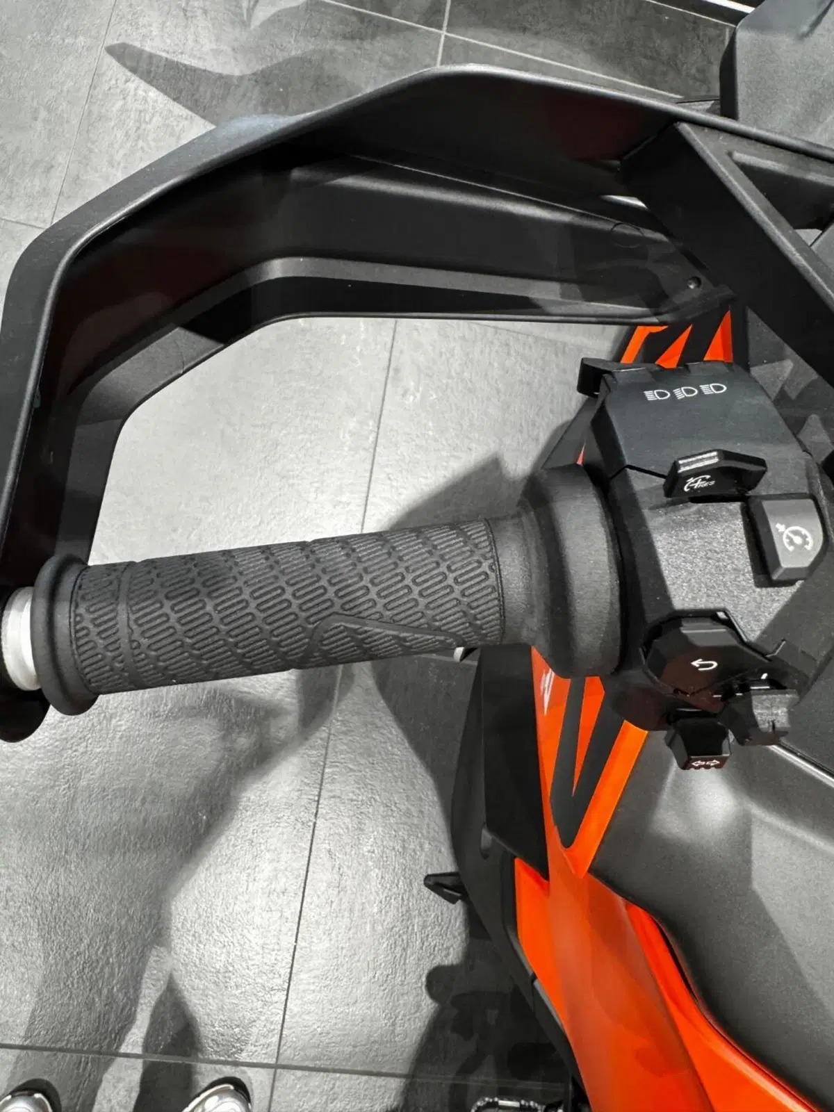 KTM 1390 Super Adventure S EVO (2026) (6)