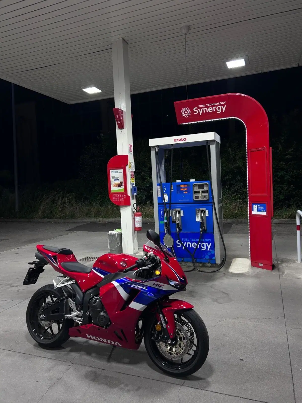 Honda CBR 600 RR (2024 - 26) (8)