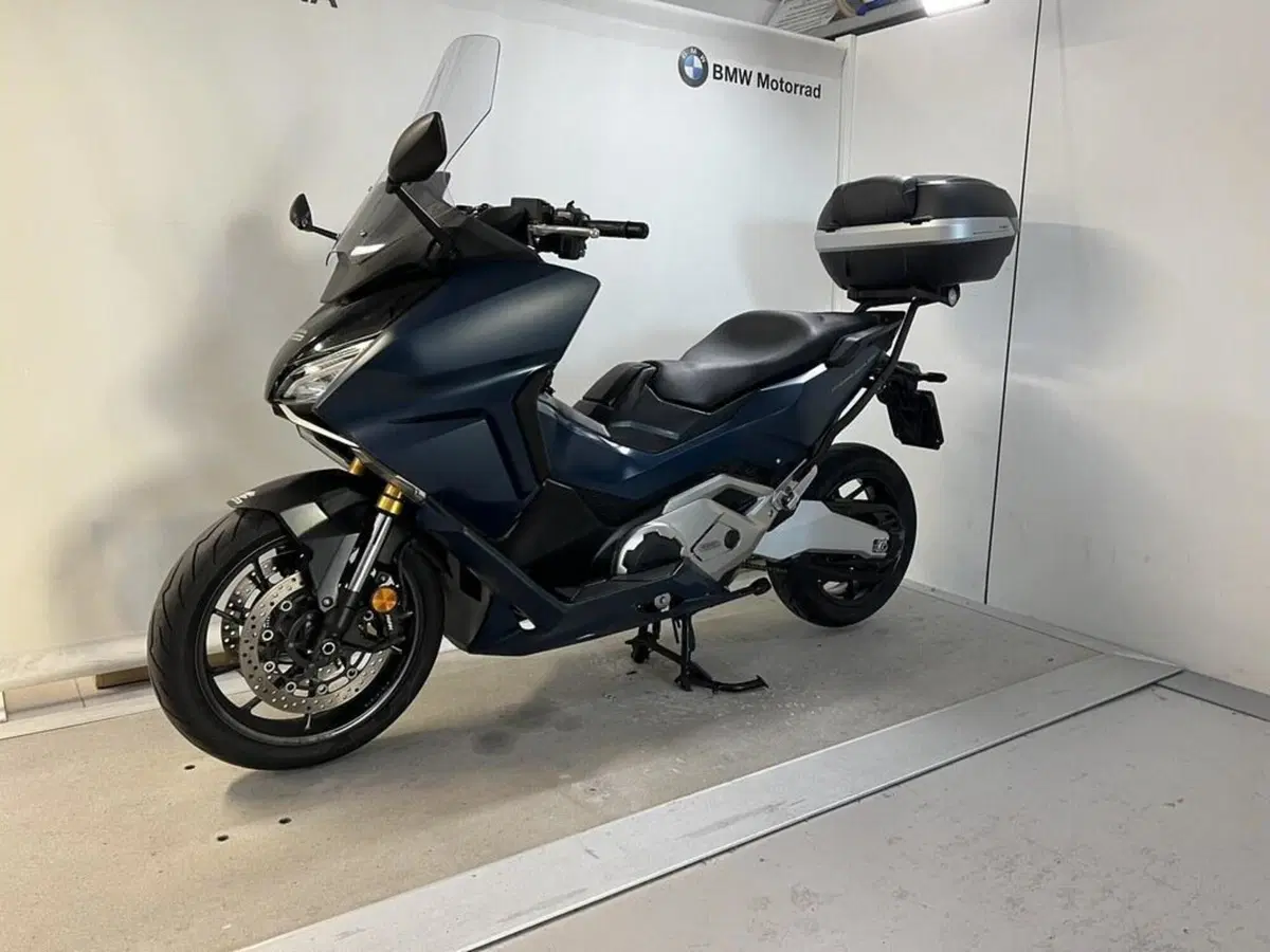 Honda Forza 750 DCT (2021 - 24) (3)