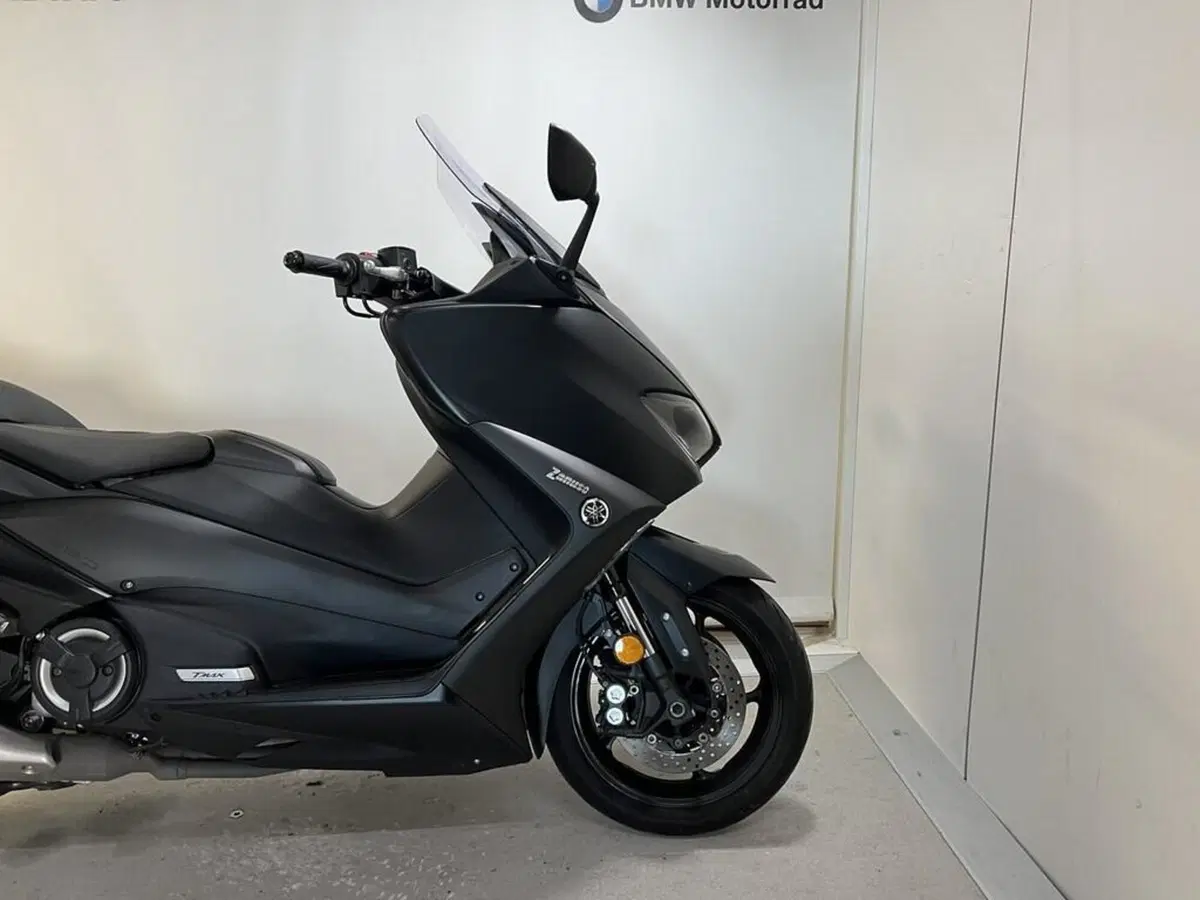 Yamaha T-Max 560 (2020 - 21) (10)