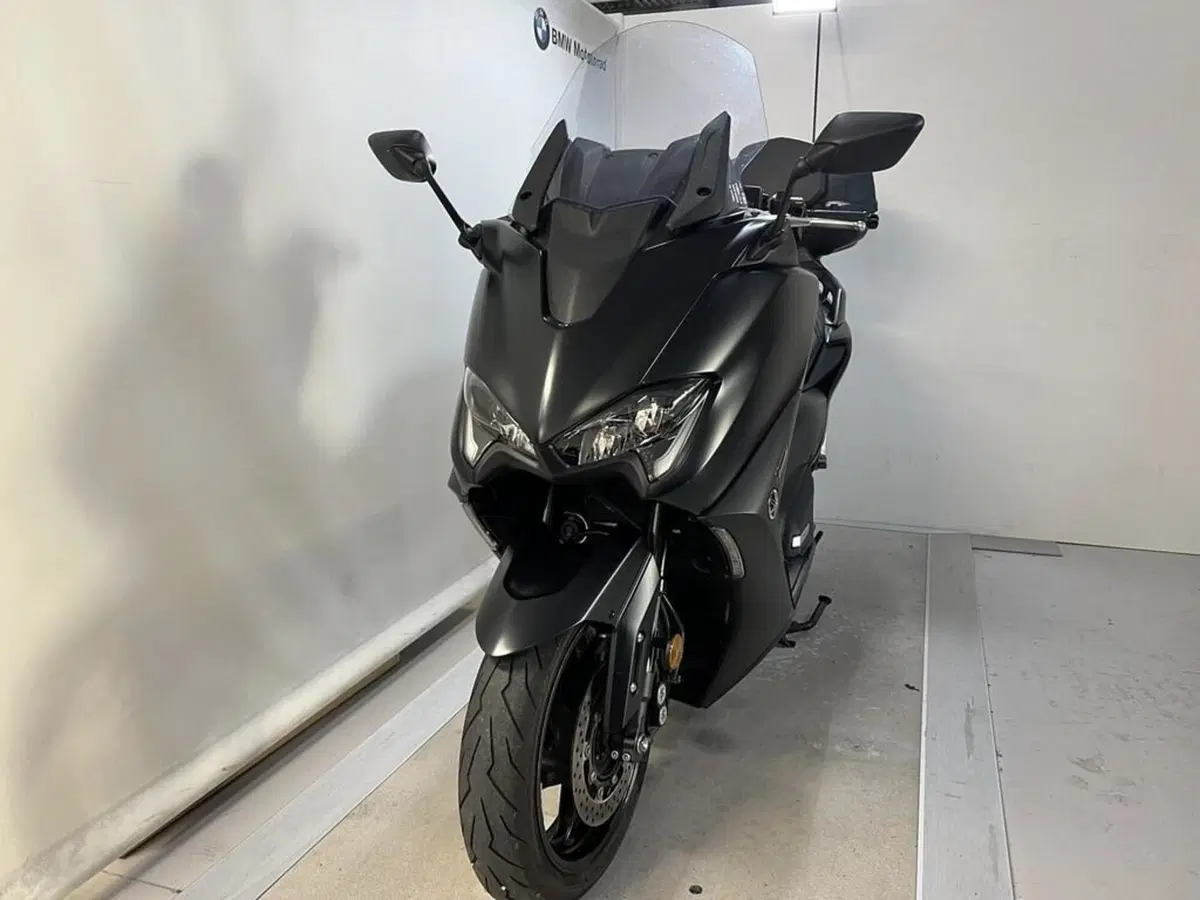 Yamaha T-Max 560 (2020 - 21) (5)