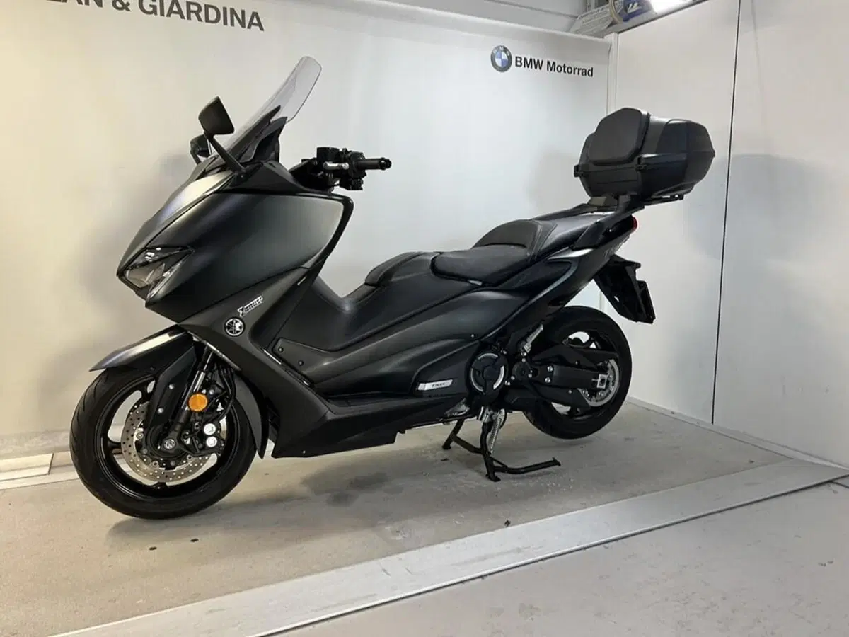 Yamaha T-Max 560 (2020 - 21) (3)