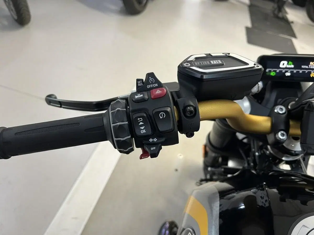 Bmw R 12 (2024 - 26) (7)