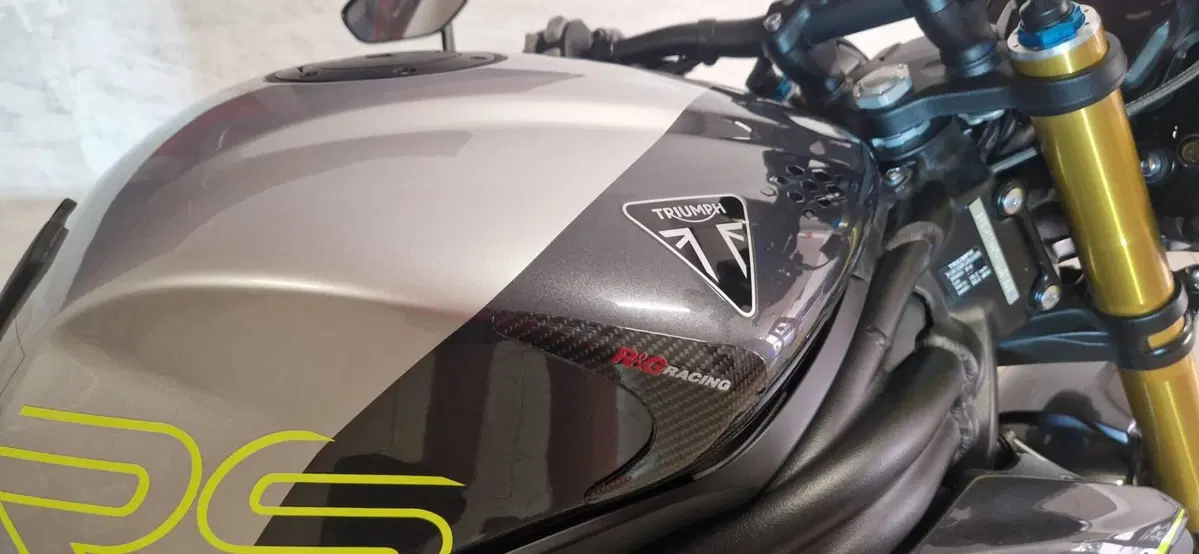 Triumph Speed Triple 1200 RS (2025 - 26) (6)