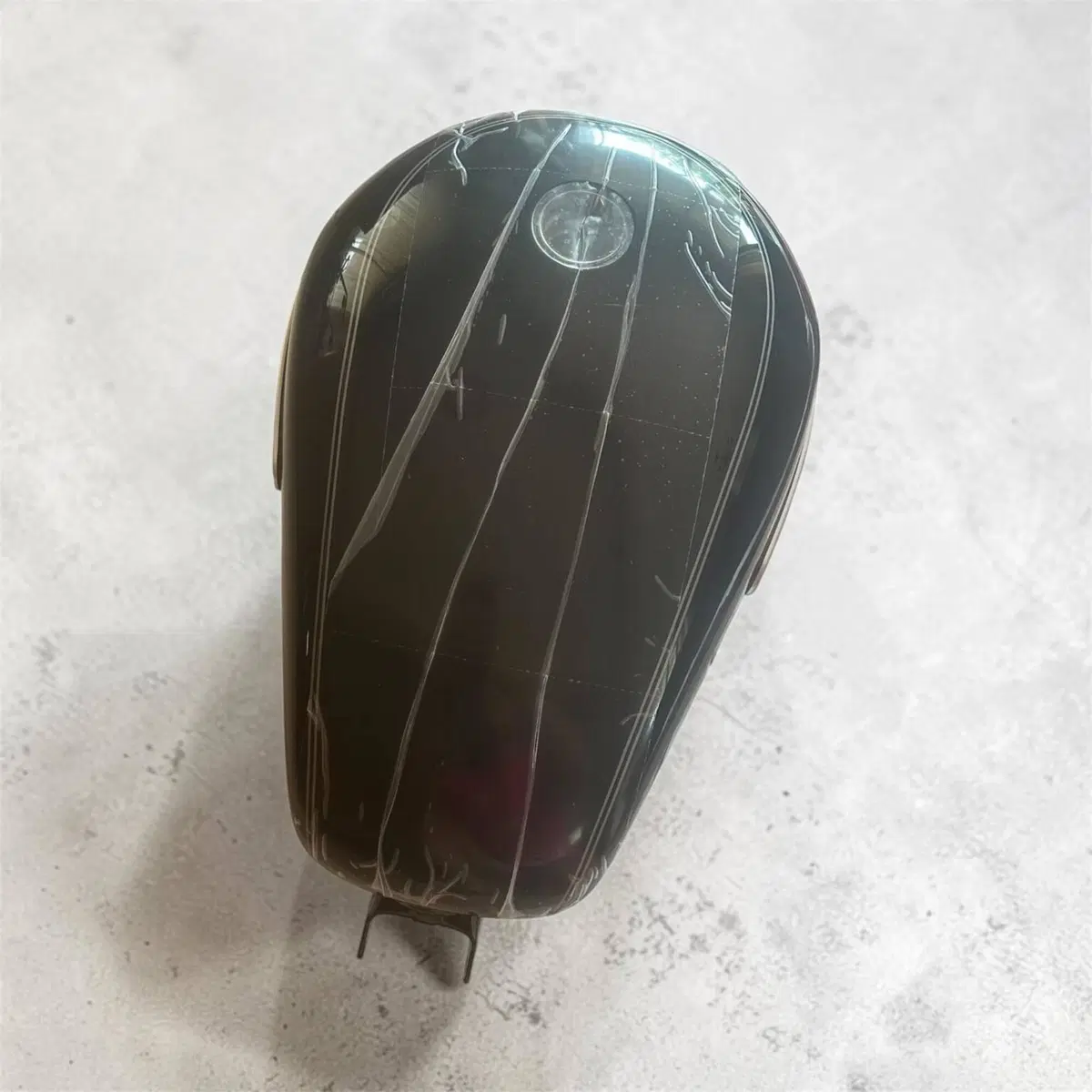 Serbatoio originale Harley-Davidson Sportster 883 (6)