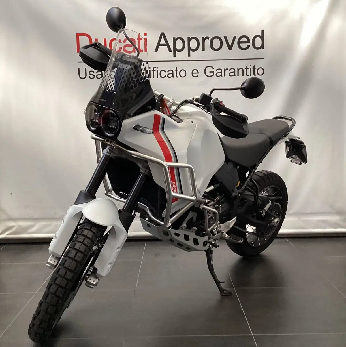 Ducati DesertX (2022 - 25) (4)