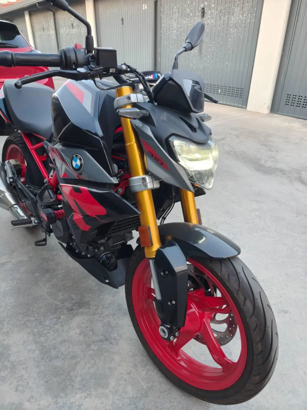 Bmw G 310 R (2021 - 25) (4)