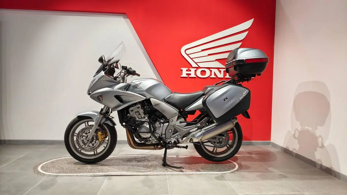 Honda CBF 1000 ST (3)
