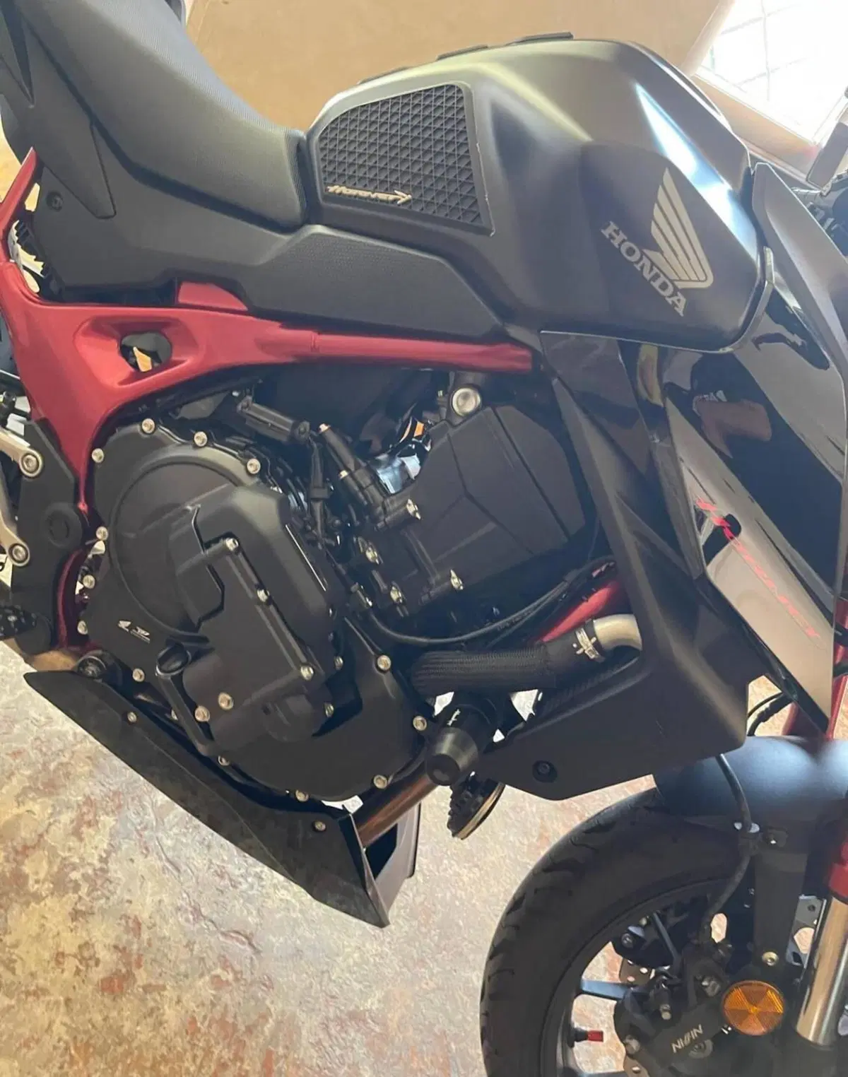Honda CB 750 Hornet (2026) (12)
