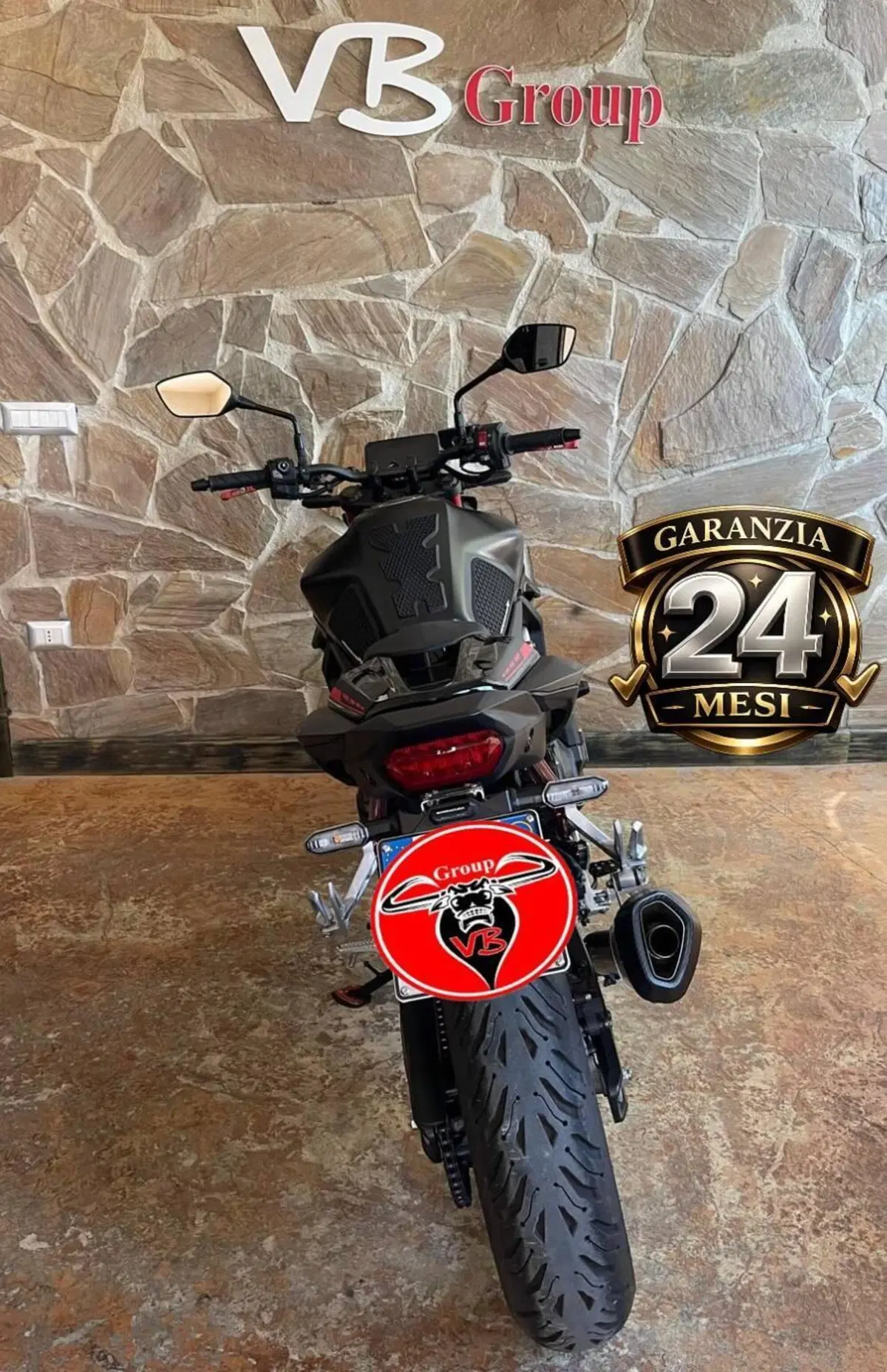 Honda CB 750 Hornet (2026) (5)