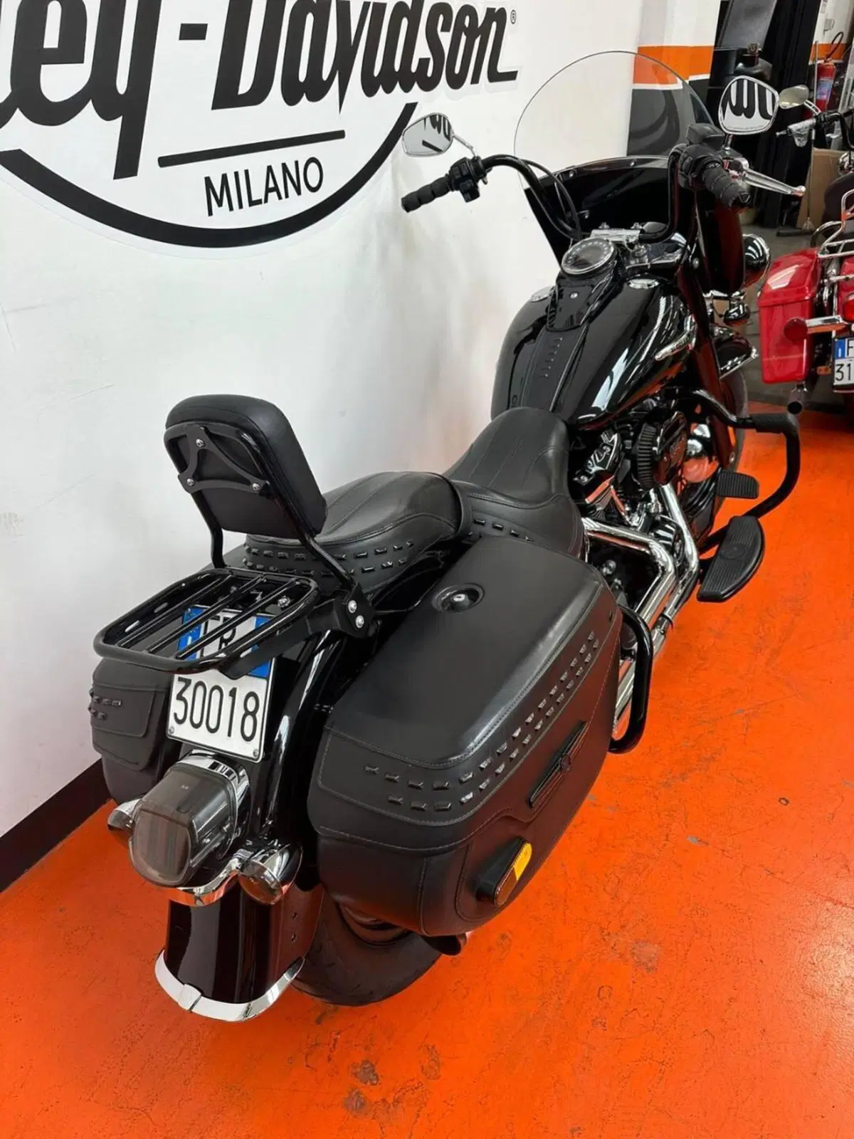 Harley-Davidson 114 Heritage Classic (2018 - 20) - FLHCS (3)