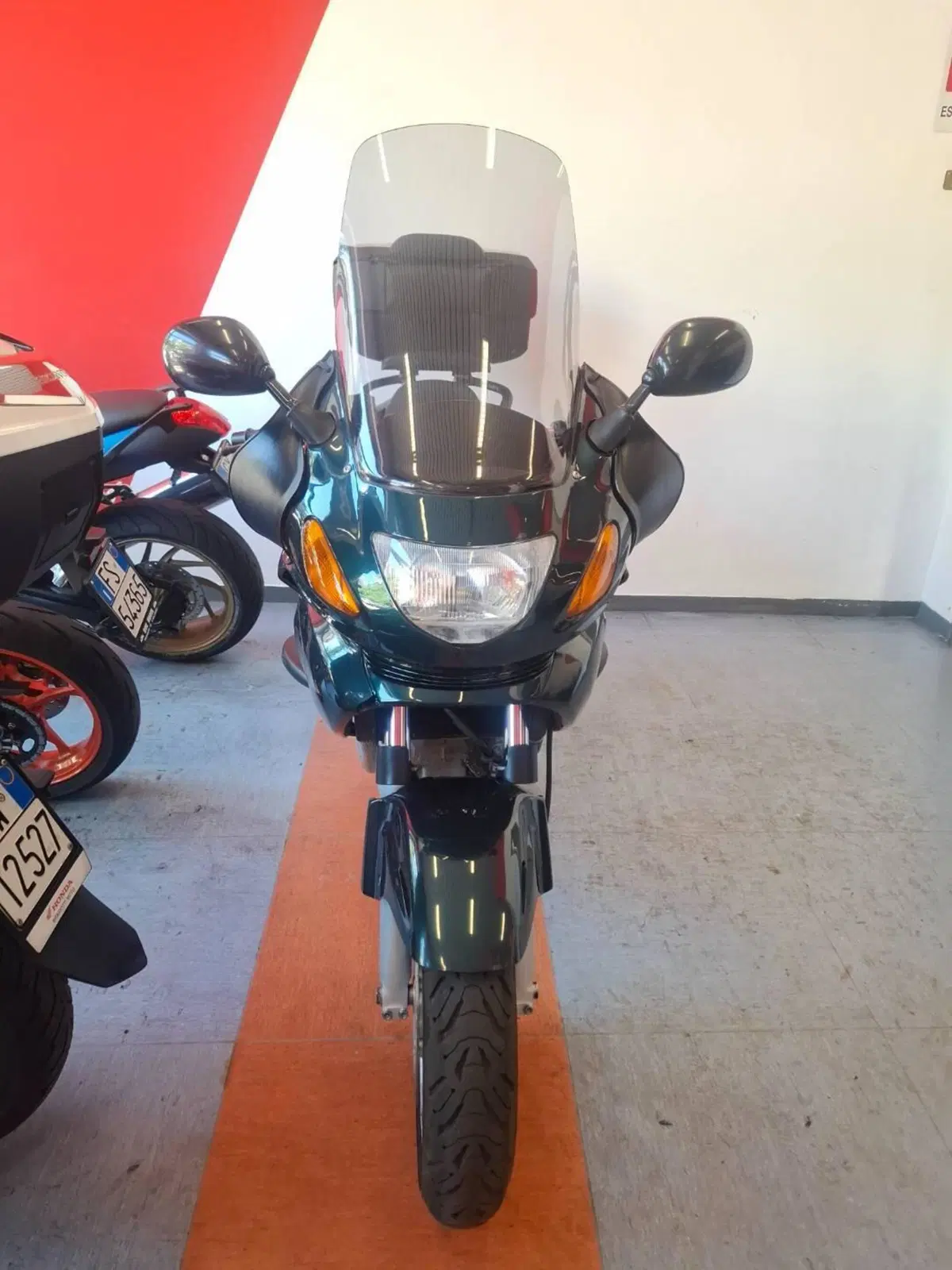 Honda Deauville 650 (1998 - 01) (3)