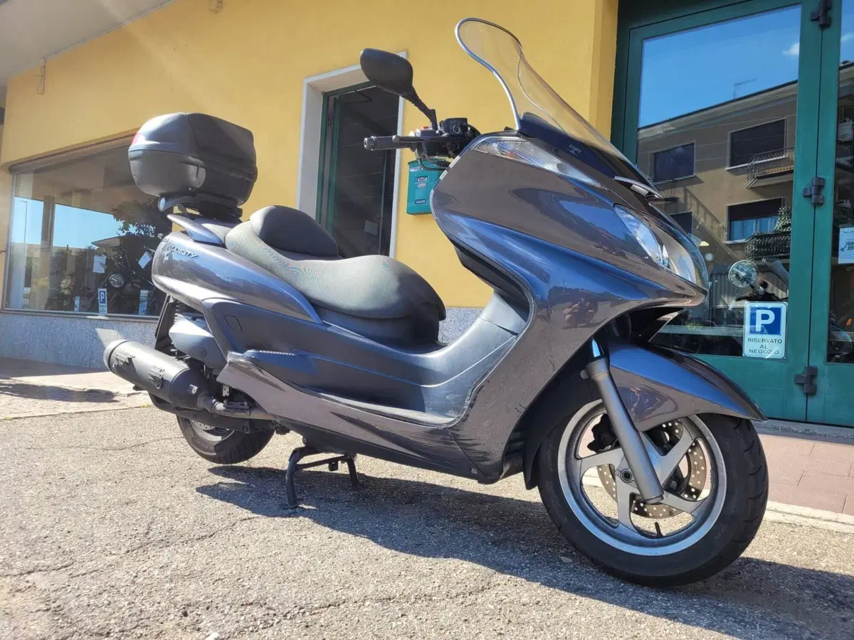 Yamaha Majesty 400 (2004 - 08)