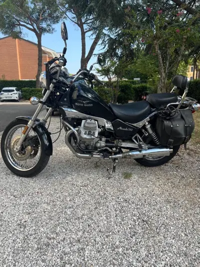 Moto Guzzi Nevada 750 (1992 - 02) usata