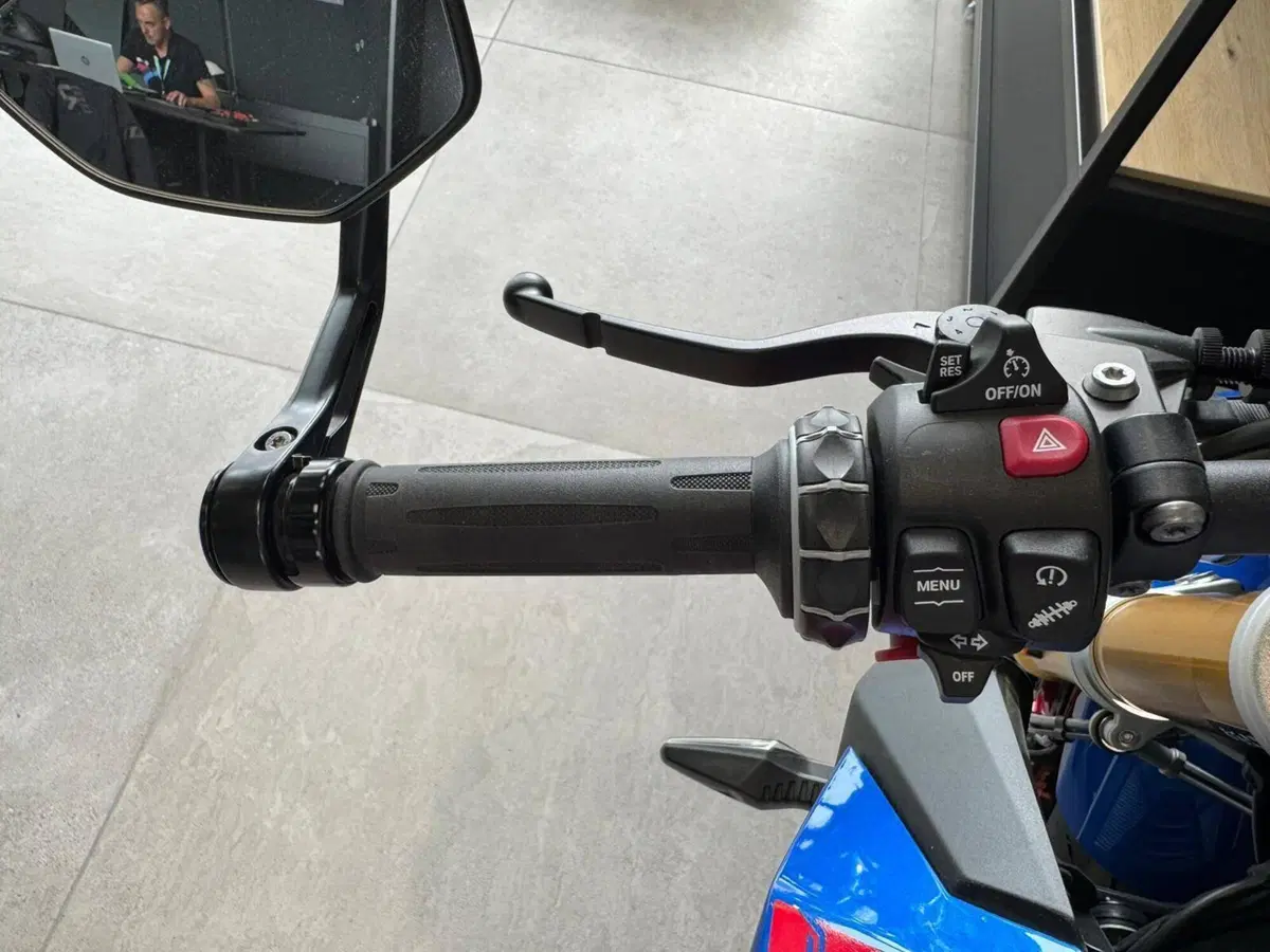 Bmw F 900 R (2025 - 27) (11)