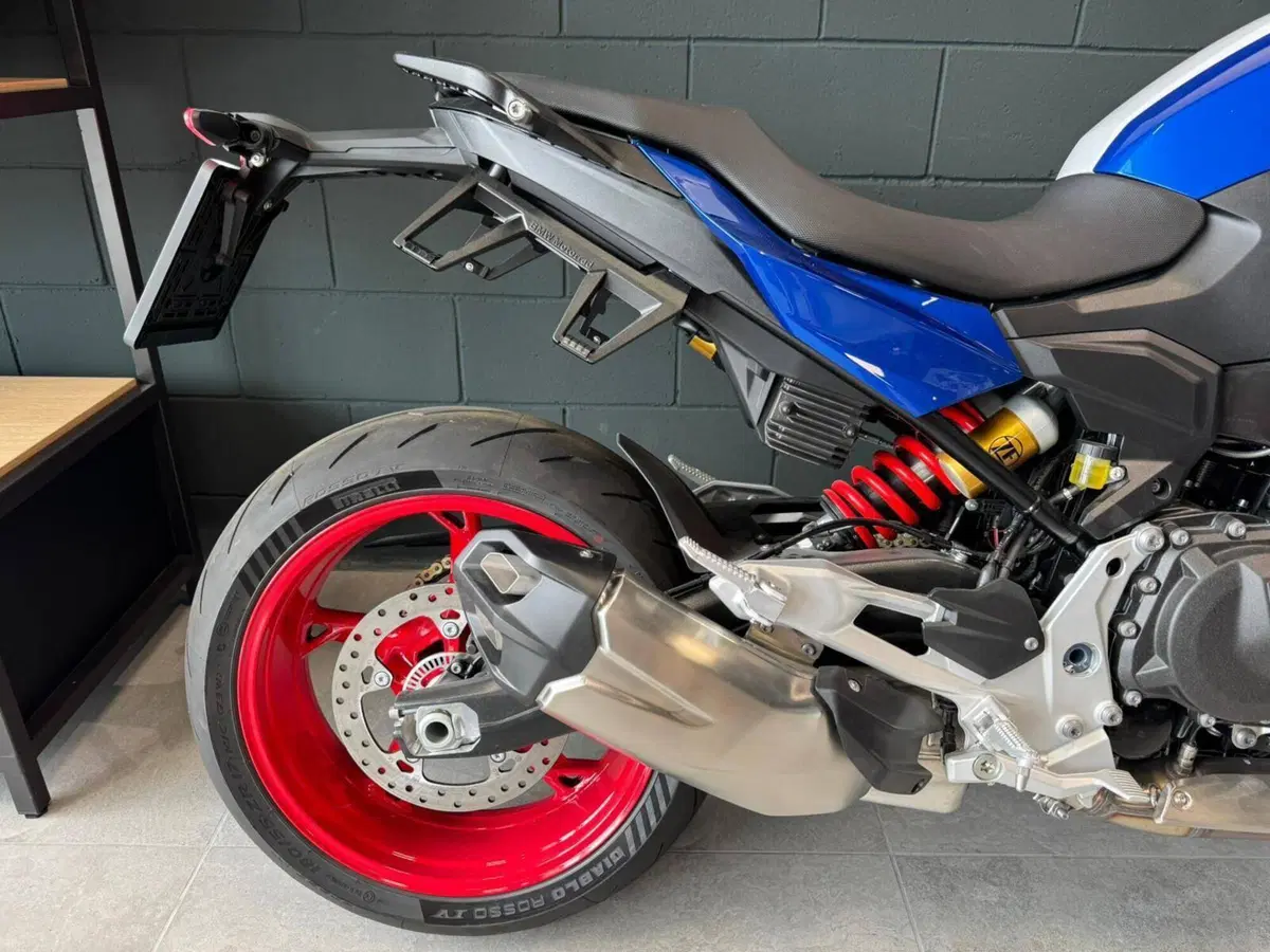 Bmw F 900 R (2025 - 27) (16)