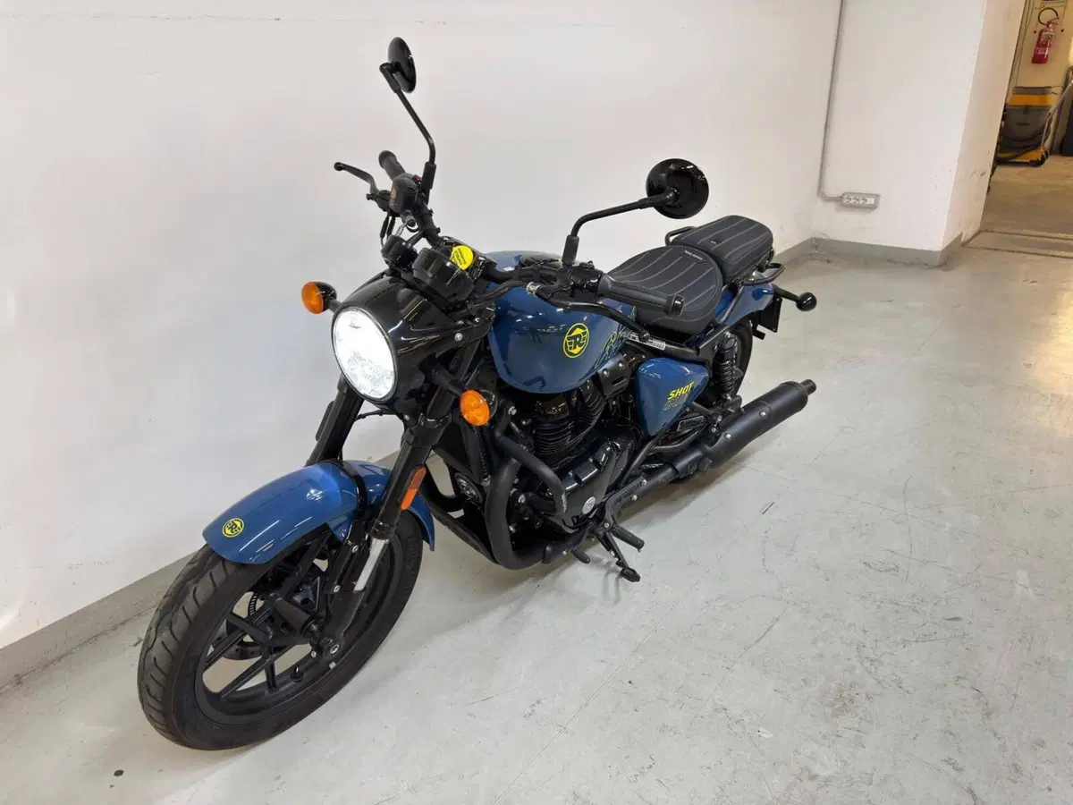 Royal Enfield Shotgun 650 (2024 - 26) (2)