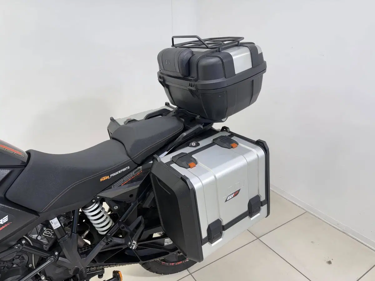 KTM 1290 Super Adventure S (2017 - 20) (9)