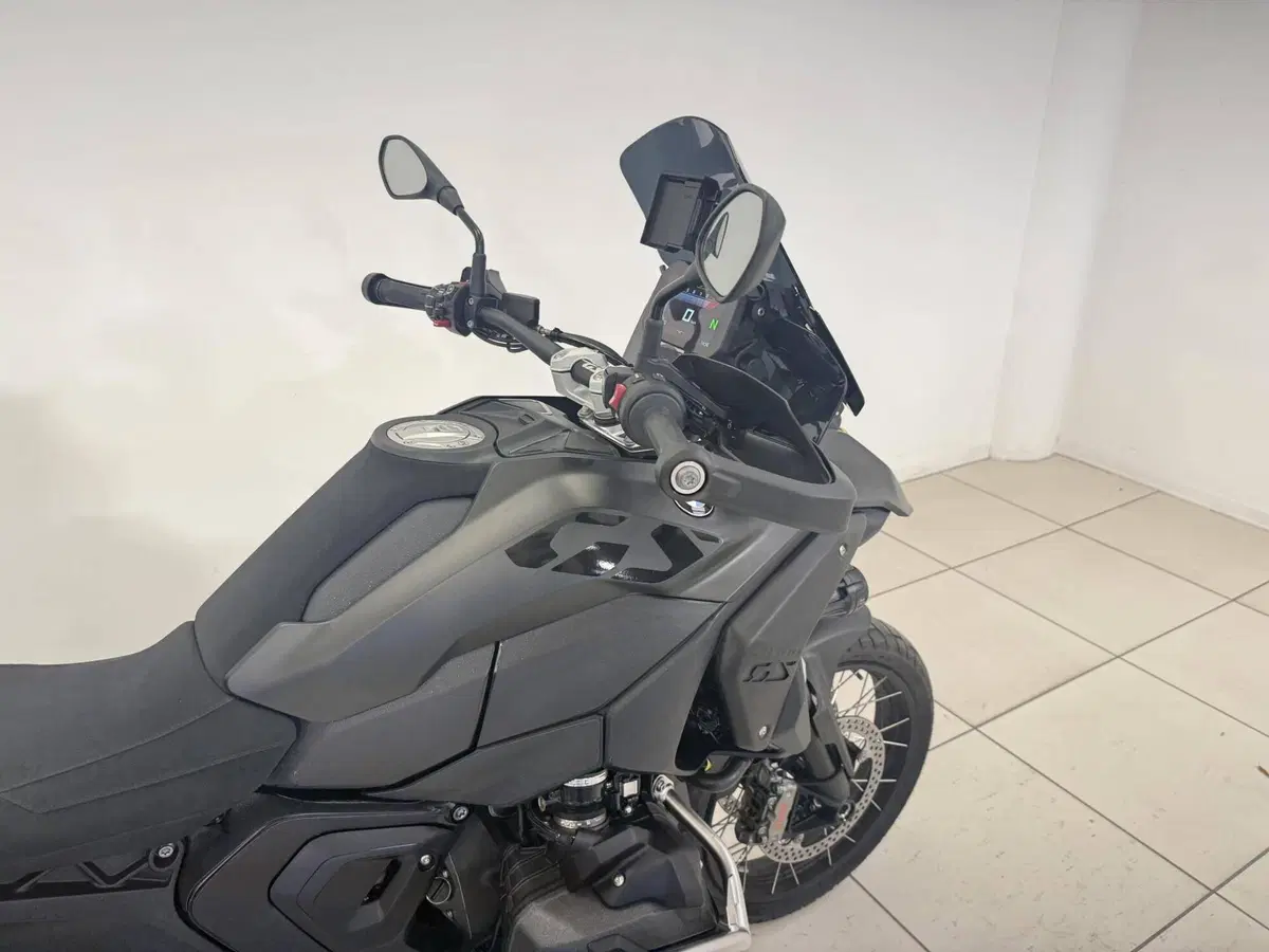 Bmw R 1300 GS Triple Black (2023 - 26) (8)