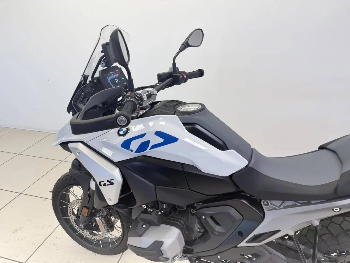 Bmw R 1300 GS ASA (2024 - 26) (18)