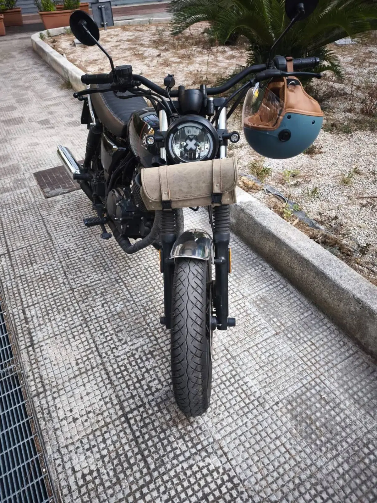 Brixton Motorcycles Cromwell 250 (2021 - 25) (5)