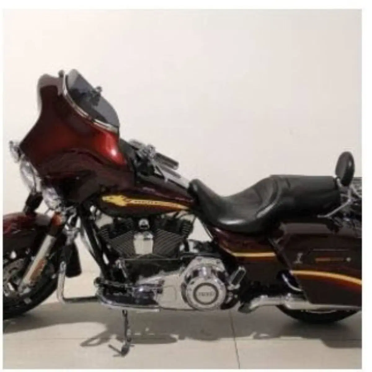 Harley-Davidson 1800 Street Glide (2010 - 11) - FLHXSE