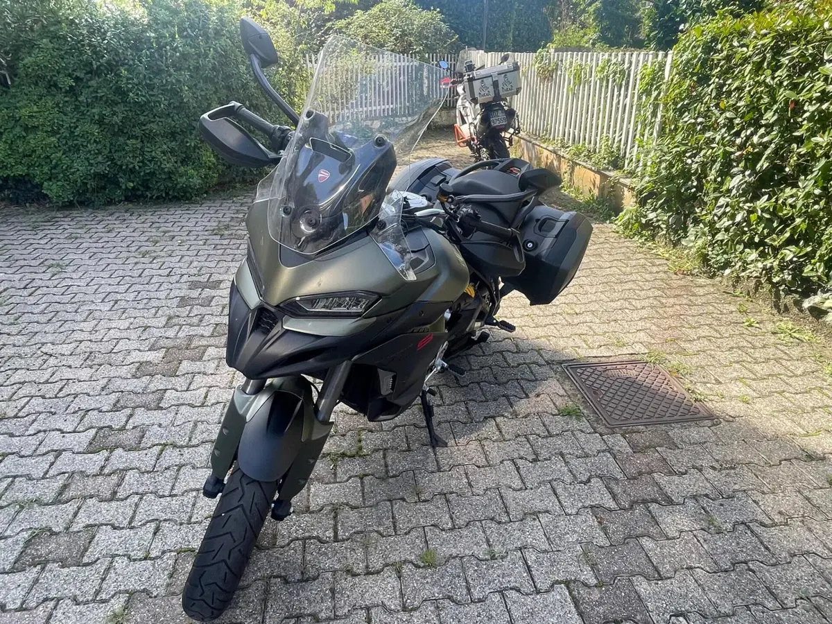 Ducati Multistrada V2 S (2025 - 26) (2)