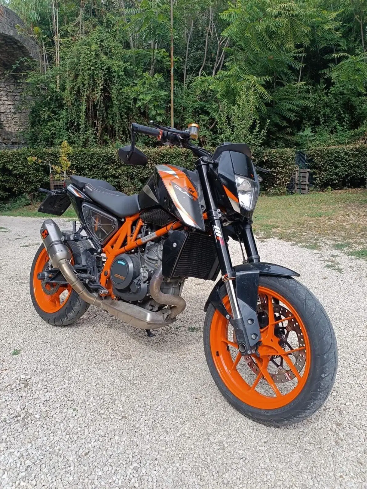 KTM 690 Duke R (2016 - 17)