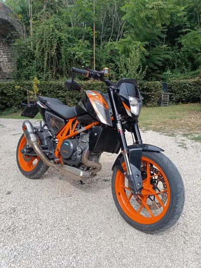 KTM 690 Duke R (2016 - 17) usata