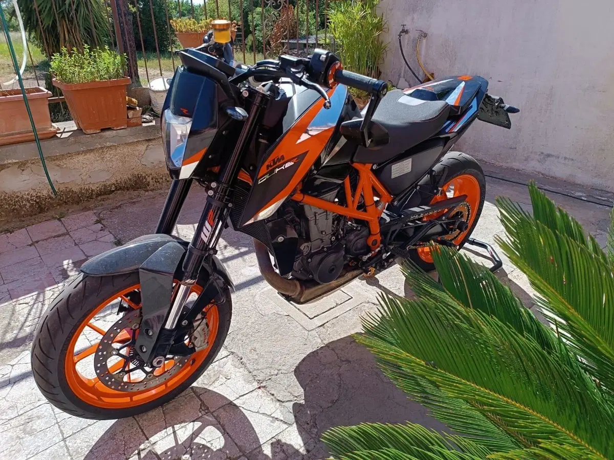 KTM 690 Duke R (2016 - 17) (5)