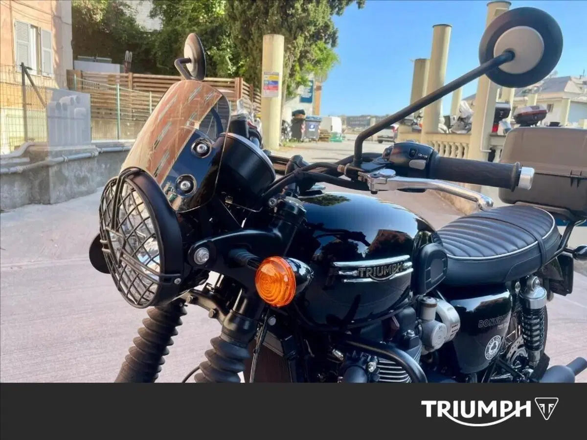 Triumph Bonneville T120 Black (2026) (7)
