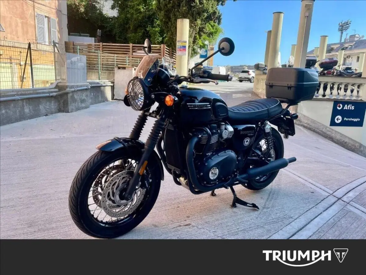 Triumph Bonneville T120 Black (2026) (6)