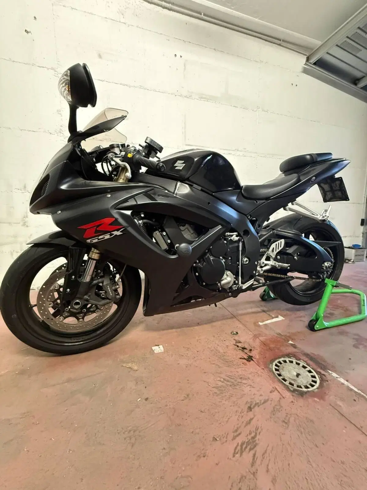 Suzuki GSX R 600 (2006 - 07) (5)