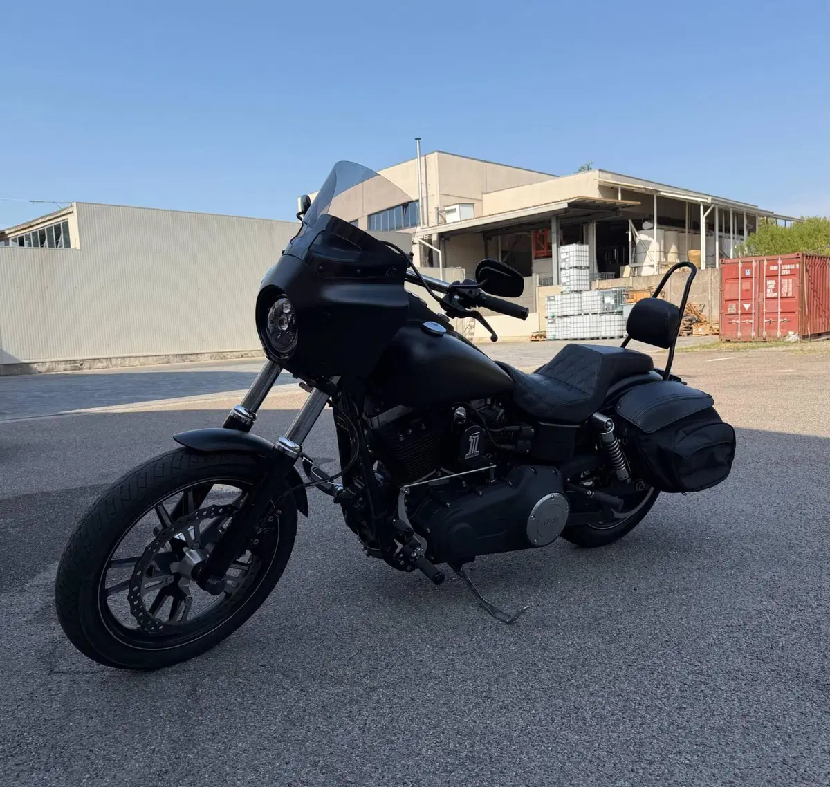 Harley-Davidson 1690 Street Bob Special (2015 - 16) - FXDB (4)