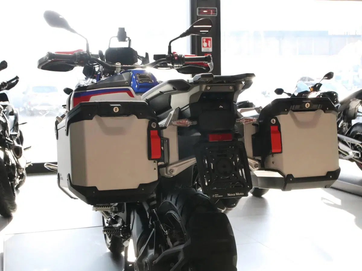 Bmw R 1300 GS Adventure Trophy (2025 - 26) (7)