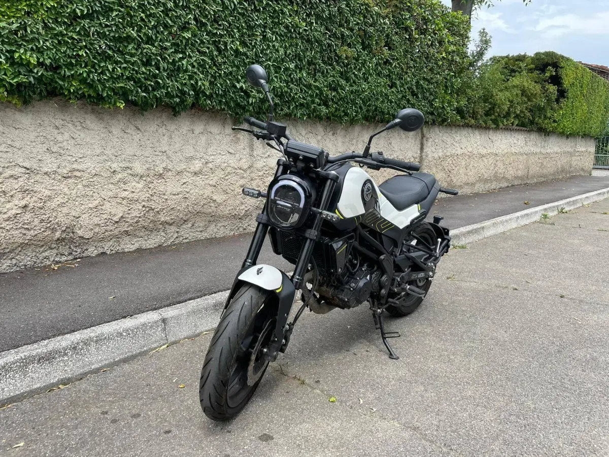 Benelli Leoncino 125 (2022 - 25)