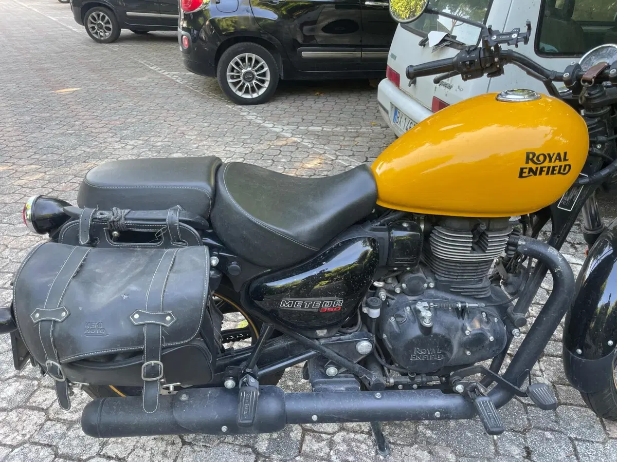 Royal Enfield Meteor 350 (2021 - 26) (2)