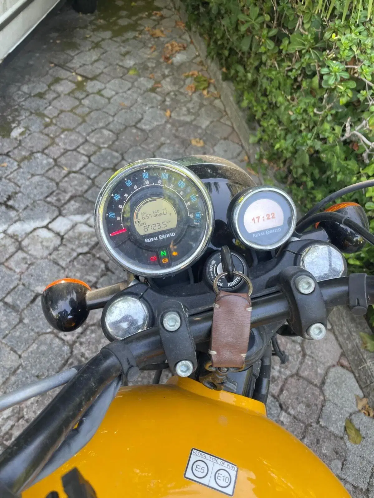 Royal Enfield Meteor 350 (2021 - 26) (5)