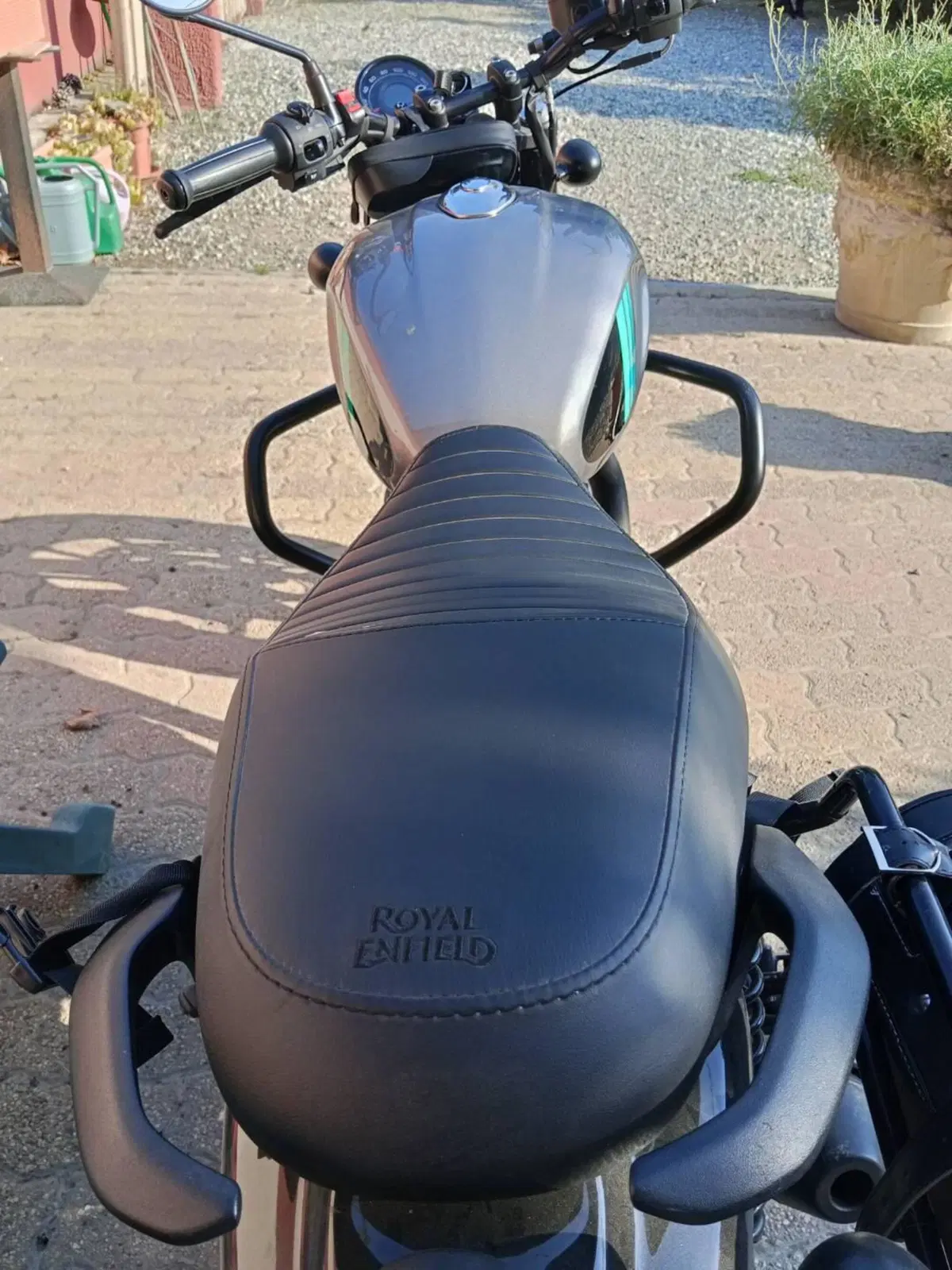 Royal Enfield HNTR 350 (2022 - 26) (3)