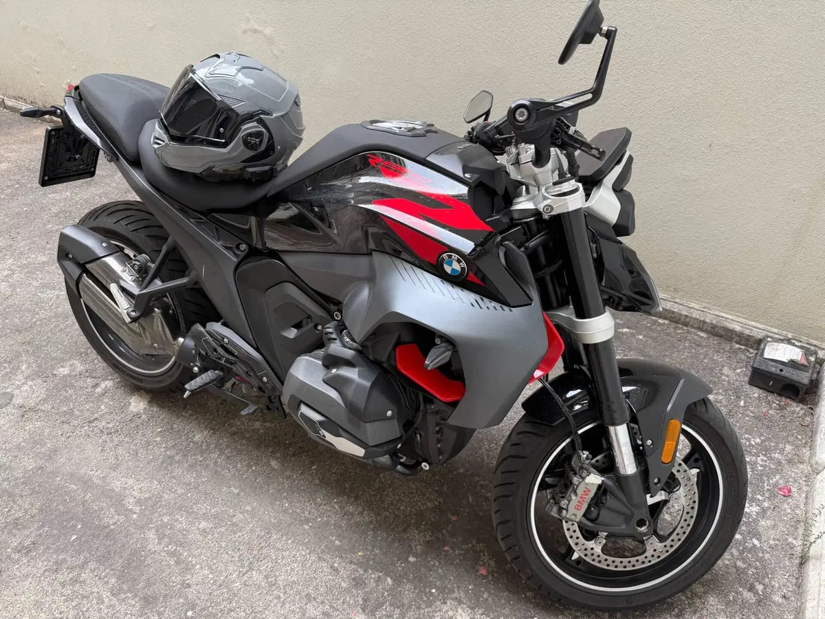 Bmw R 1300 R (2026 - 27) (2)