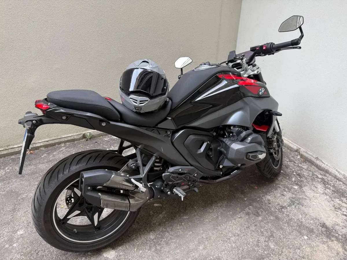 Bmw R 1300 R (2026 - 27) (3)