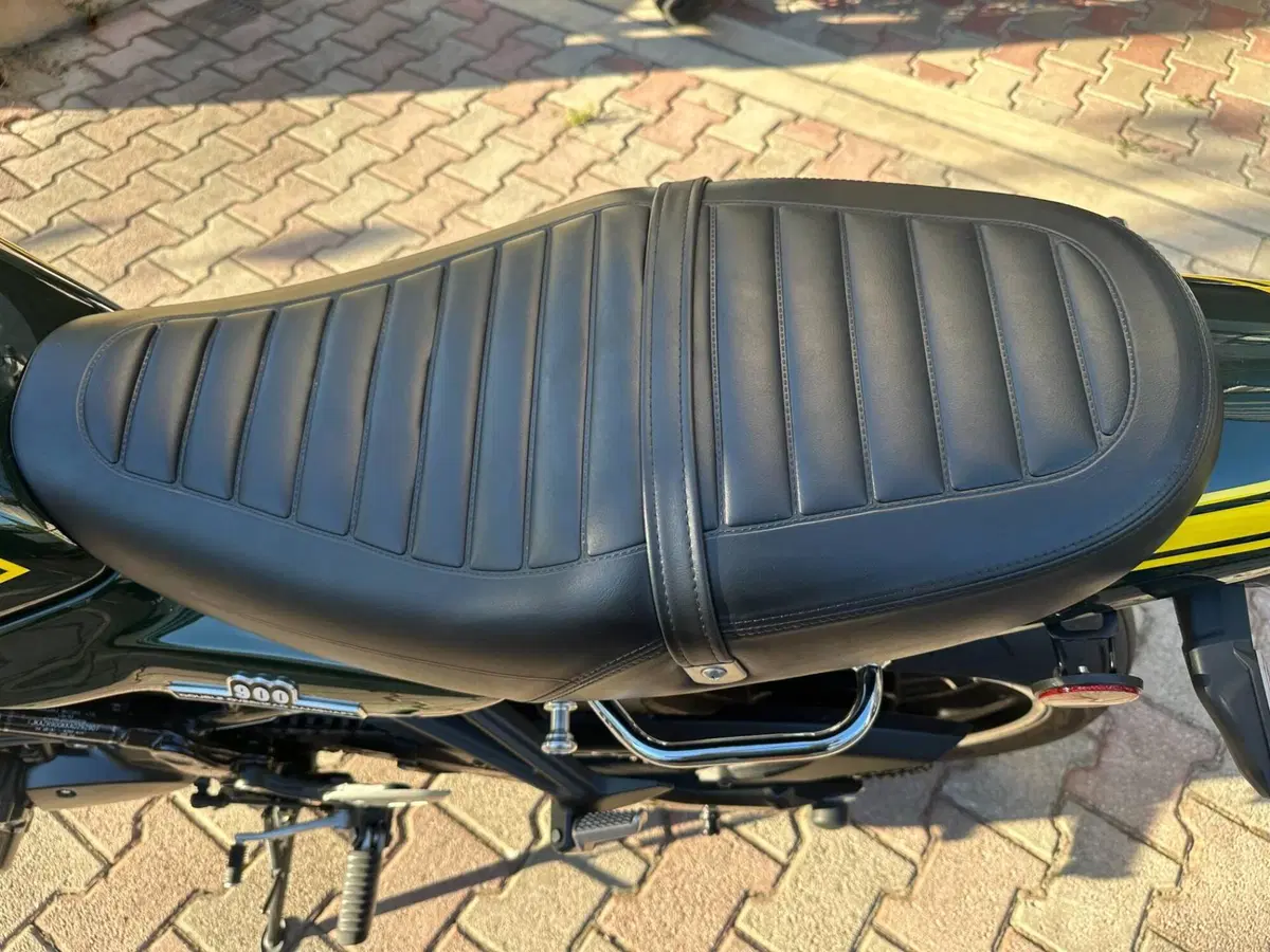 Kawasaki Z 900 RS (2022 - 25) (12)