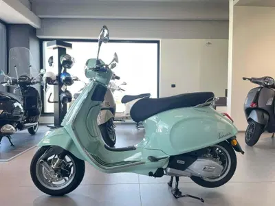 Vespa Primavera 125 (2024 - 25) nuova