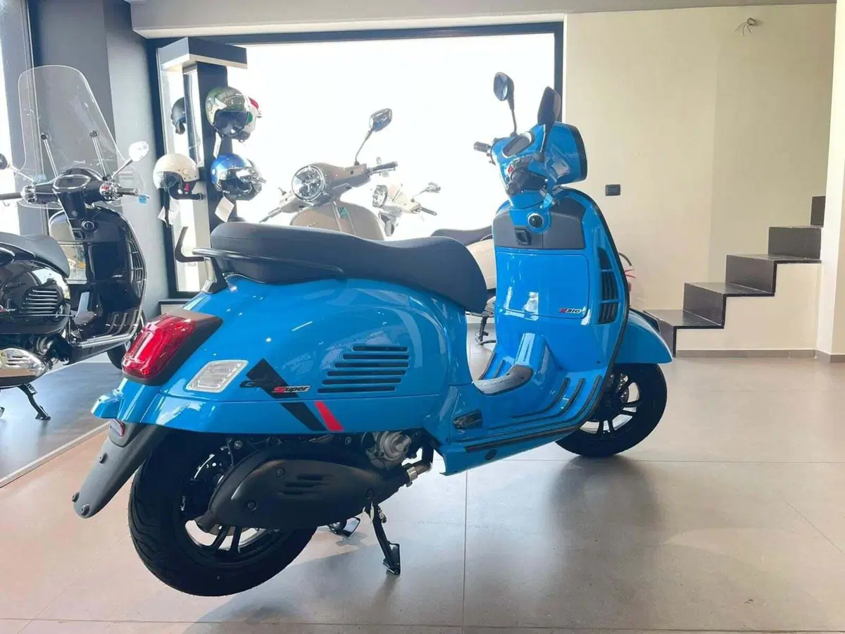 Vespa GTS 310 Supersport (2025 - 26) (2)