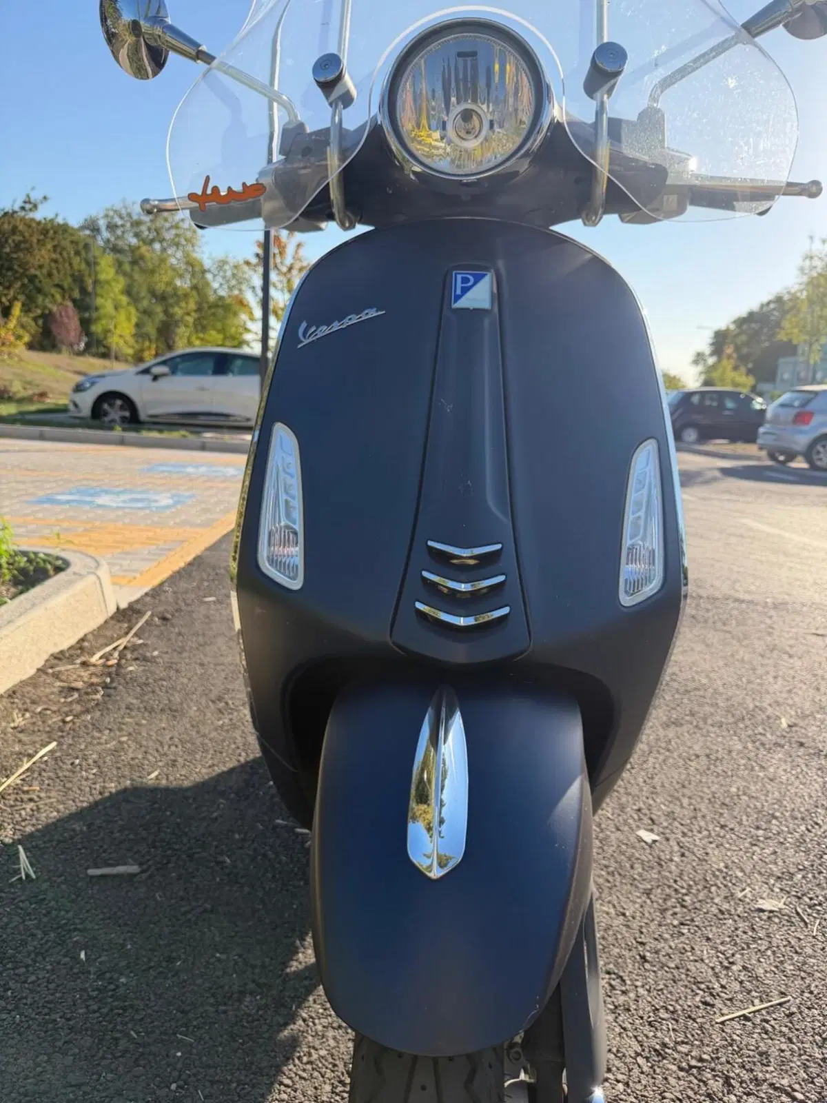 Vespa Primavera 125 3V i-get ABS (2017 - 18) (8)