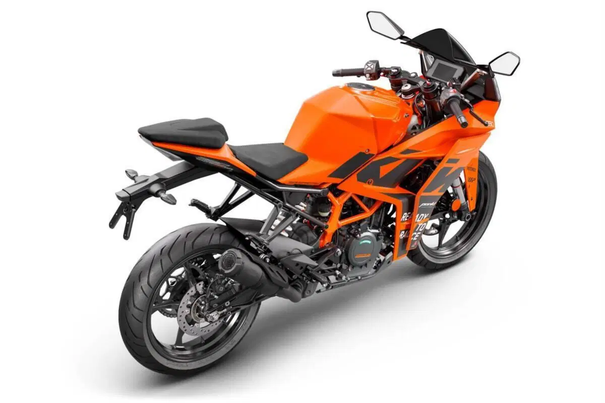 KTM RC 390 (2022 - 26) (20)