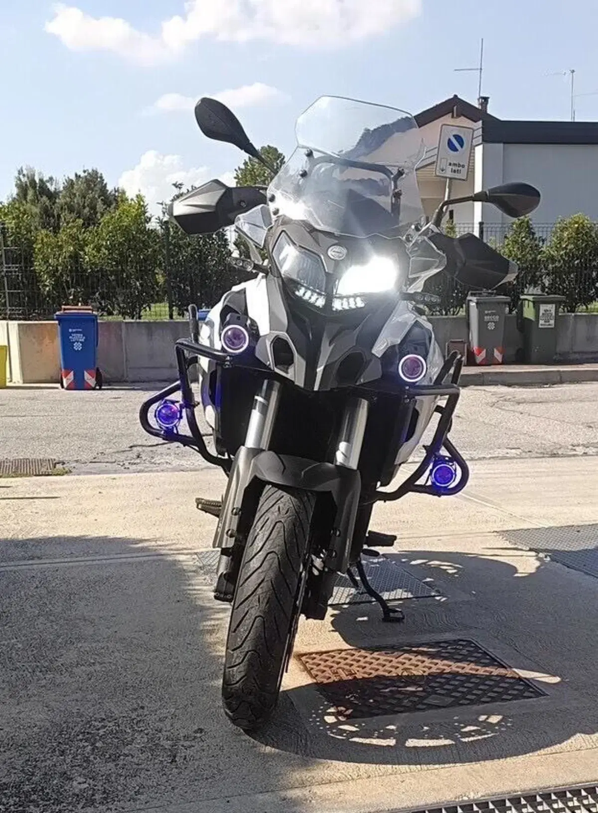 Benelli TRK 502 ABS (2017 - 20) (2)