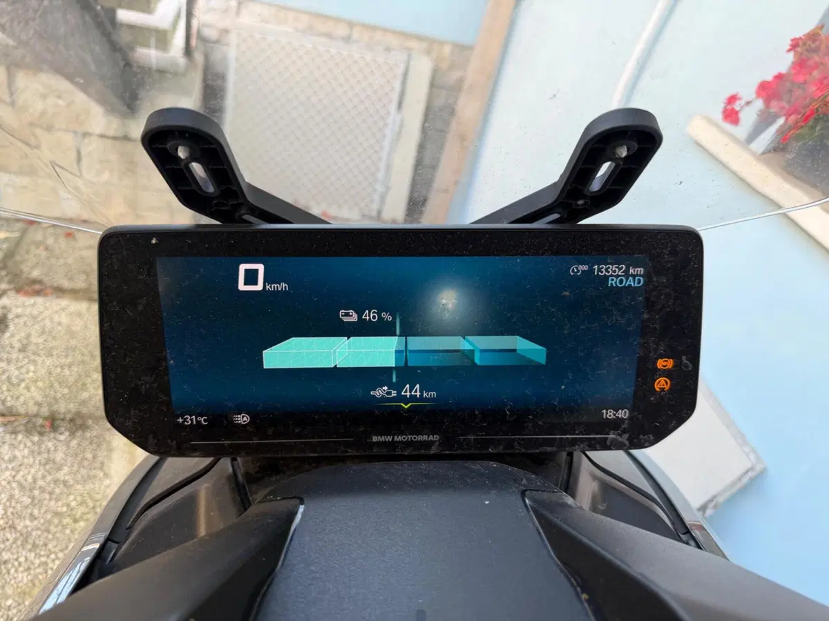 Bmw CE 04 (2021 - 25) (5)